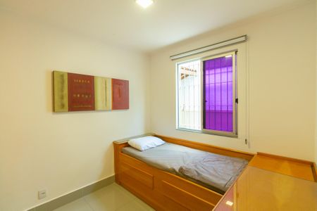 Apartamento para alugar com 130m², 3 quartos e 1 vaga