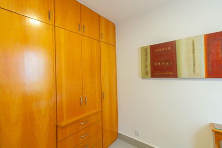 Apartamento para alugar com 130m², 3 quartos e 1 vaga
