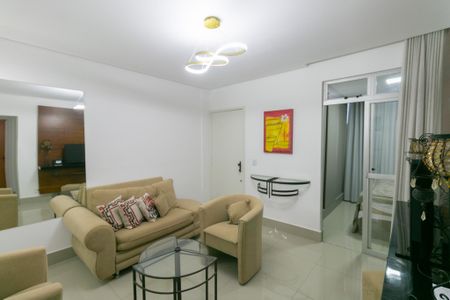 Apartamento para alugar com 130m², 3 quartos e 1 vaga