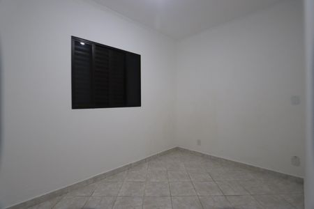 Casa para alugar com 100m², 2 quartos e 2 vagasQuarto 3