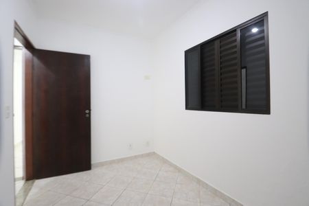Casa para alugar com 100m², 2 quartos e 2 vagasQuarto 3