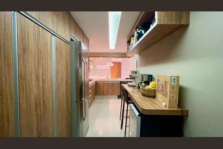 Apartamento à venda com 115m², 3 quartos e 1 vagaCozinha