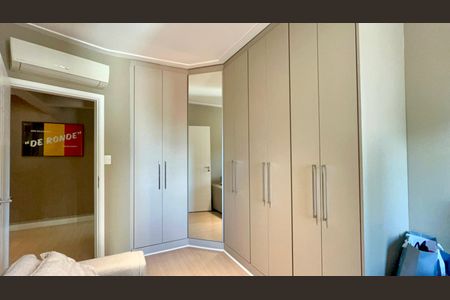 Apartamento à venda com 115m², 3 quartos e 1 vagaQuarto 1