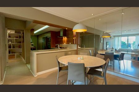 Apartamento à venda com 115m², 3 quartos e 1 vagaSala de Jantar