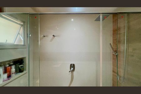 Apartamento à venda com 115m², 3 quartos e 1 vagaBanheiro