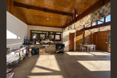 Cozinha de casa à venda com 2 quartos, 1000m² em Portal da Serra, Barueri
