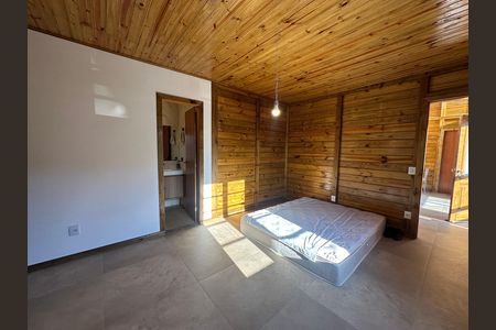Casa à venda com 1000m², 2 quartos e 10 vagas Casa à venda com 1000m², 2 quartos e 10 vagasSuíte 1