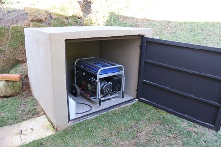 Casa à venda com 1000m², 2 quartos e 10 vagas Casa à venda com 1000m², 2 quartos e 10 vagasGerador de energia (gasolina)