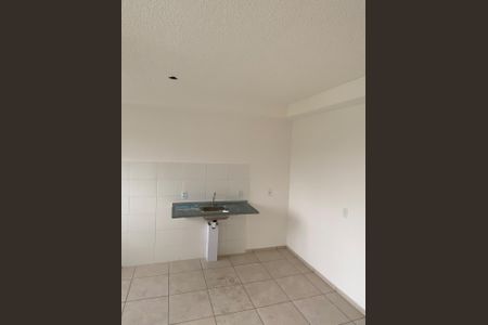 Cozinha de apartamento para alugar com 2 quartos, 42m² em Vila Ouro Preto, Duque de Caxias