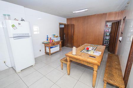Casa à venda com 500m², 5 quartos e 7 vagasCozinha