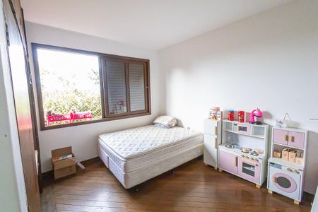 Casa à venda com 500m², 5 quartos e 7 vagasQuarto 2