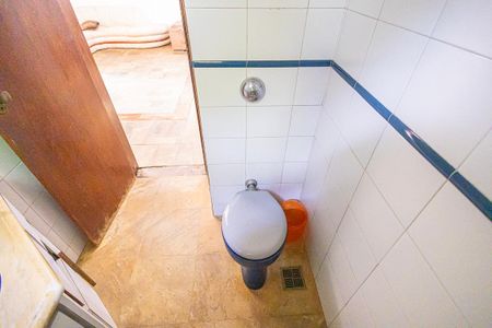 Lavabo de casa para alugar com 5 quartos, 500m² em Bandeirantes (pampulha), Belo Horizonte