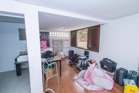 Casa à venda com 500m², 5 quartos e 7 vagasQuarto 4/ suite/ closet