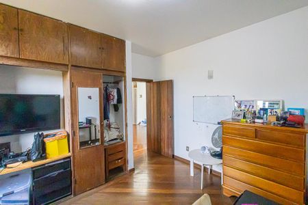 Casa à venda com 500m², 5 quartos e 7 vagasQuarto 3