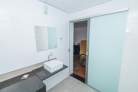 Casa à venda com 500m², 5 quartos e 7 vagassuite