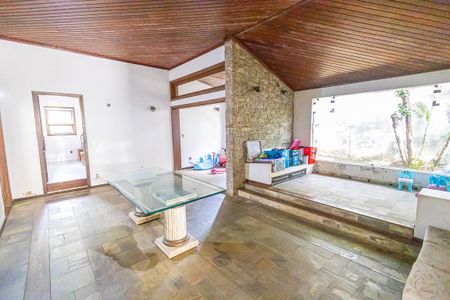 Casa à venda com 500m², 5 quartos e 7 vagasCopa
