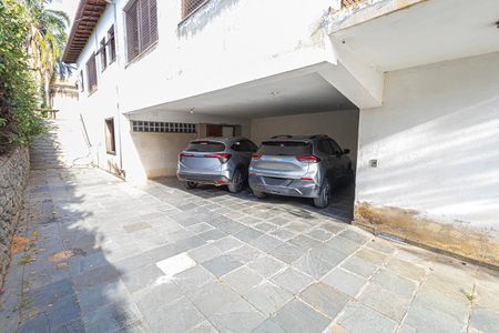 Casa à venda com 500m², 5 quartos e 7 vagasVagas de garagem