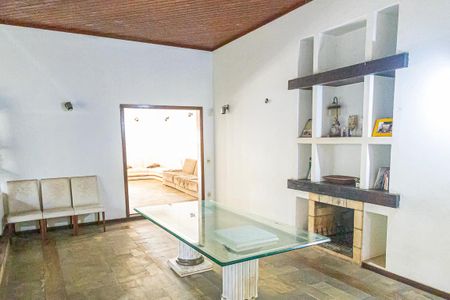 Casa à venda com 500m², 5 quartos e 7 vagasCopa