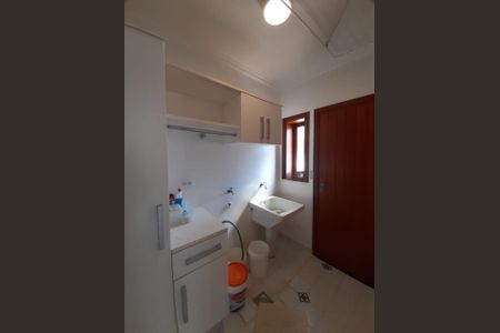 Casa de condomínio para alugar com 328m², 4 quartos e 4 vagas Casa de condomínio para alugar com 328m², 4 quartos e 4 vagasFoto 33