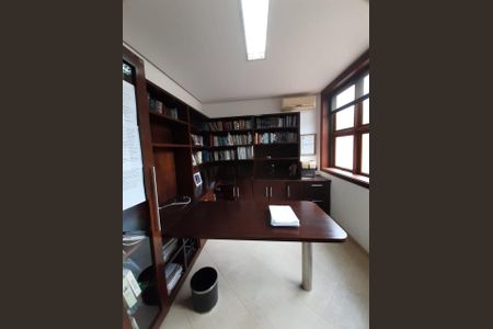 Casa de condomínio para alugar com 328m², 4 quartos e 4 vagas Casa de condomínio para alugar com 328m², 4 quartos e 4 vagasFoto 19