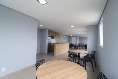 Apartamento à venda com 40m², 2 quartos e sem vagaÁrea comum - Salão de festas