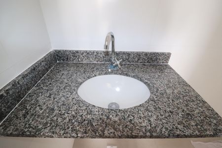 Apartamento à venda com 40m², 2 quartos e sem vagaBanheiro 