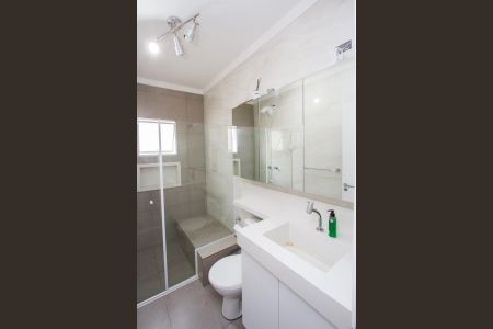 Casa à venda com 2 quartos, 120m² em Jardim das Acacias, São Paulo