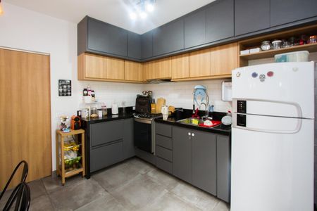 Casa à venda com 120m², 2 quartos e 1 vaga