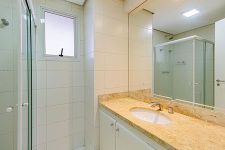 Apartamento para alugar com 120m², 3 quartos e 2 vagasBanheiro