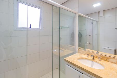 Apartamento para alugar com 120m², 3 quartos e 2 vagasBanheiro da Suíte