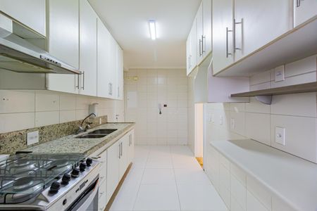 Apartamento para alugar com 120m², 3 quartos e 2 vagasCozinha