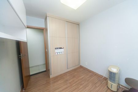 Apartamento à venda com 166m², 4 quartos e 2 vagasquarto 3