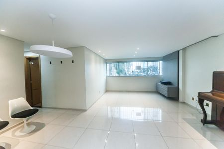 sala  de apartamento à venda com 4 quartos, 166m² em Nova Suíça, Belo Horizonte