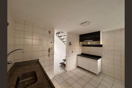 Casa de condomínio para alugar com 68m², 2 quartos e 1 vaga Casa de condomínio para alugar com 68m², 2 quartos e 1 vagaCozinha