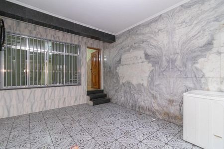 Garagem de casa para alugar com 2 quartos, 109m² em Vila Guilhermina, São Paulo