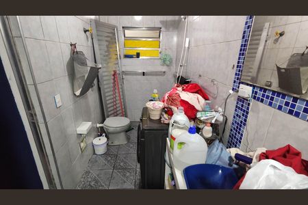 Casa à venda com 240m², 6 quartos e 2 vagas Casa à venda com 240m², 6 quartos e 2 vagasBanheiro da Suíte 1