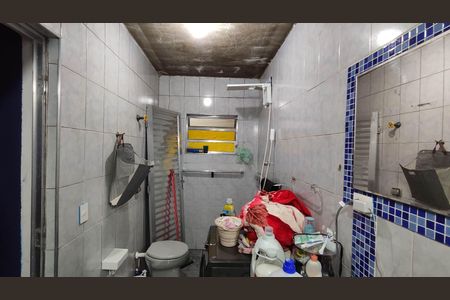 Casa à venda com 240m², 6 quartos e 2 vagas Casa à venda com 240m², 6 quartos e 2 vagasBanheiro da Suíte 1