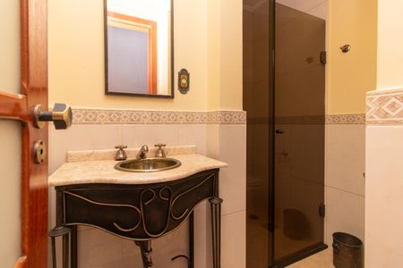 Apartamento à venda com 91m², 2 quartos e 1 vaga Apartamento à venda com 91m², 2 quartos e 1 vagaBanheiro 2