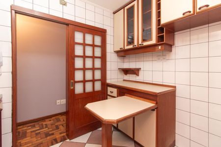 Apartamento à venda com 91m², 2 quartos e 1 vaga Apartamento à venda com 91m², 2 quartos e 1 vagaCozinha e Área de Serviço