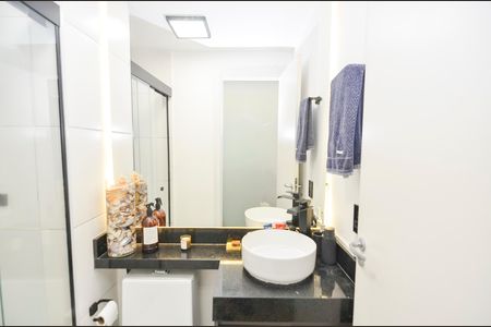Apartamento à venda com 65m², 3 quartos e 1 vagaBanheiro Social