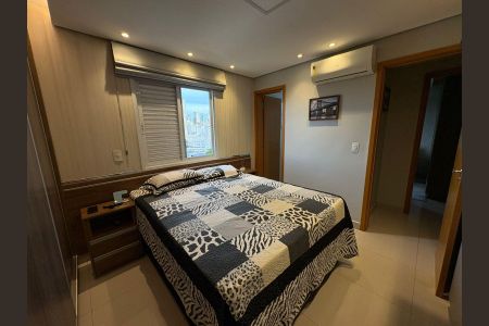 Apartamento à venda com 77m², 3 quartos e 2 vagasQuarto