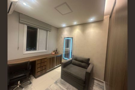 Apartamento à venda com 77m², 3 quartos e 2 vagasQuarto