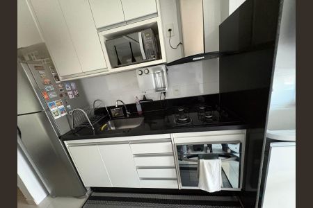 Apartamento à venda com 77m², 3 quartos e 2 vagasCozinha