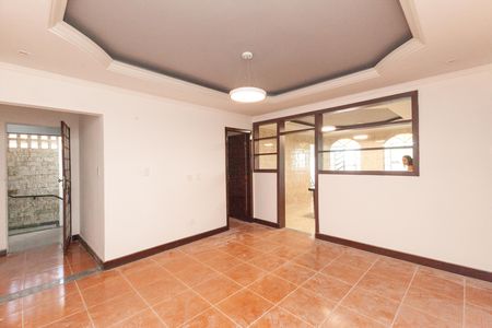 Casa para alugar com 1 quarto, 12m² em Califórnia, Belo Horizonte