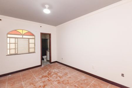 Casa para alugar com 12m², 1 quarto e sem vaga