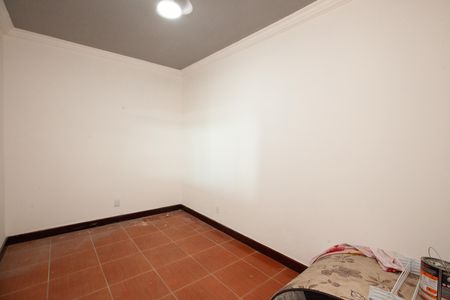Casa para alugar com 12m², 1 quarto e sem vaga