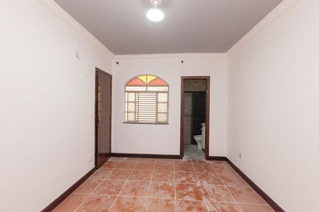 Casa para alugar com 12m², 1 quarto e sem vaga