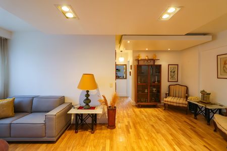 Apartamento para alugar com 2 quartos, 82m² em Real Parque, São Paulo