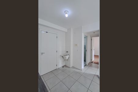 Apartamento para alugar com 36m², 2 quartos e sem vaga Apartamento para alugar com 36m², 2 quartos e sem vagaCozinha e Área de Serviço