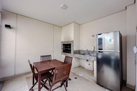 Apartamento para alugar com 36m², 2 quartos e sem vagaÁrea comum - Churrasqueira